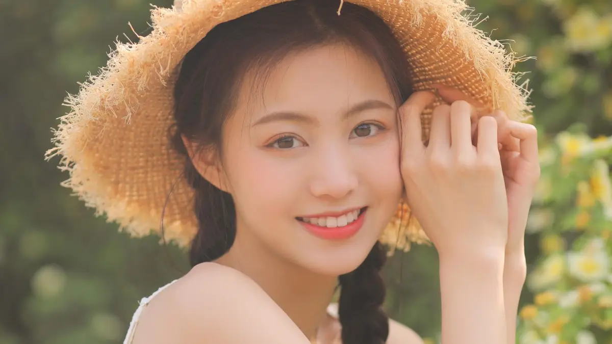 玉环南昌私人伴游戴佳妮